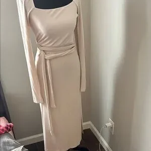 Francesca's Collections | Dresses | Francescas Collections Cream Maxi Dress  With Waist Tie | Poshmark